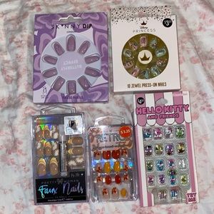 Set of 5 fake nail bundle